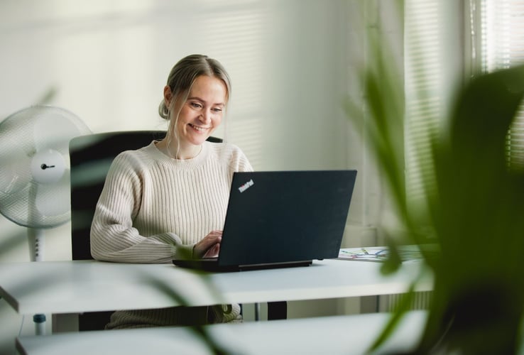 <span id="hs_cos_wrapper_name" class="hs_cos_wrapper hs_cos_wrapper_meta_field hs_cos_wrapper_type_text" style="" data-hs-cos-general-type="meta_field" data-hs-cos-type="text" >Mitä jos osaisit yhden ohjelmiston todella hyvin?</span>